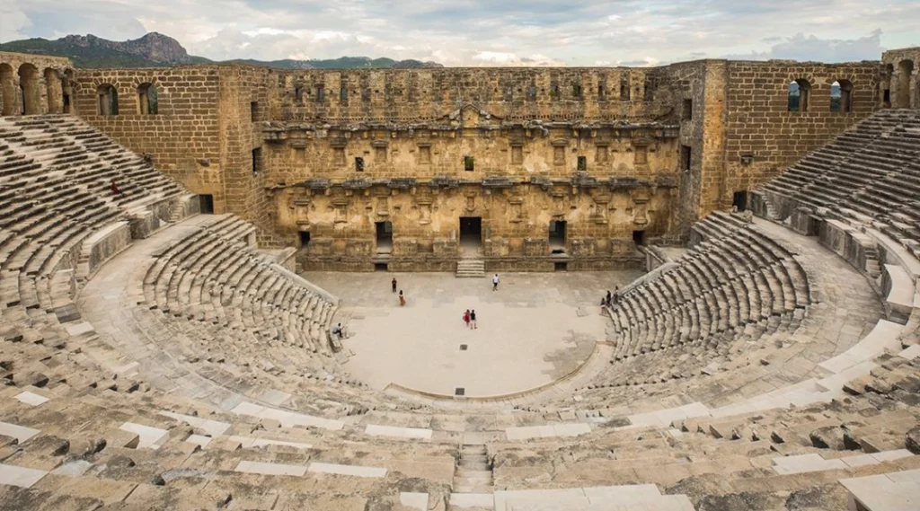 Aspendos Antik Tiyatrosu